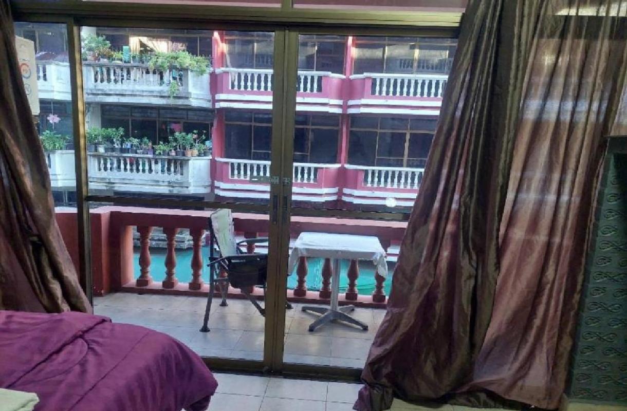 Pluemchai Guesthouse Jomtien Exterior foto