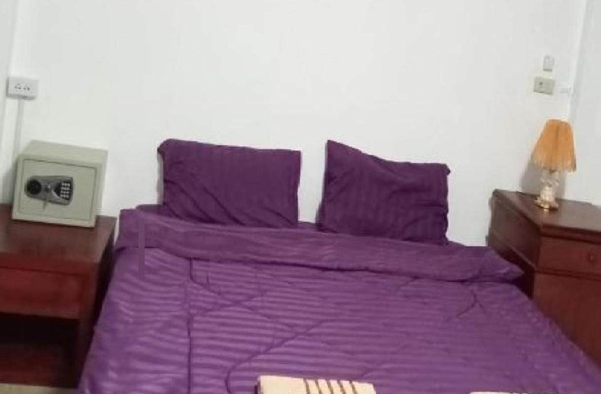 Pluemchai Guesthouse Jomtien Exterior foto